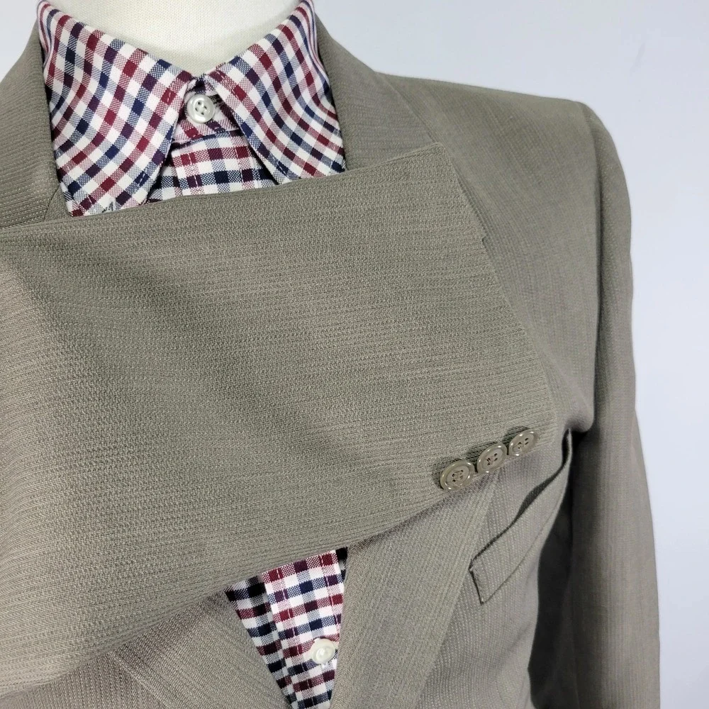 Perry Ellis Men's Sport‎ Coat Blazer Three Button Olive Beige Size about 38R